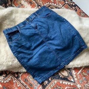 Charter Club Denim Jean Skirt Button Enclosure